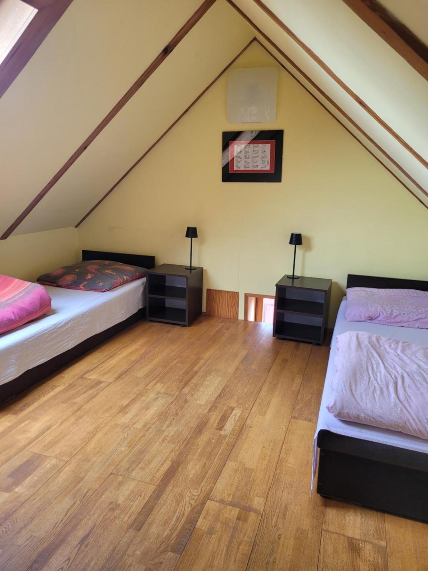 Apartamenty Na Poddaszu Bierdzany Exterior foto